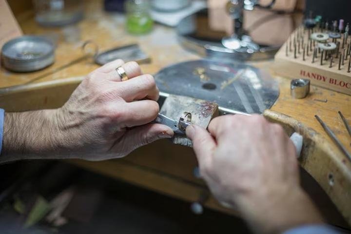 C:\Users\s\Desktop\The-difference-between-Iranian-and-Italian-silver-3.jpg C:\Users\s\Desktop\The-difference-between-Iranian-and-Italian-silver-3.jpg